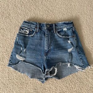 Abercrombie & Fitch Curve Love the Mom Short High Rise Jean 28